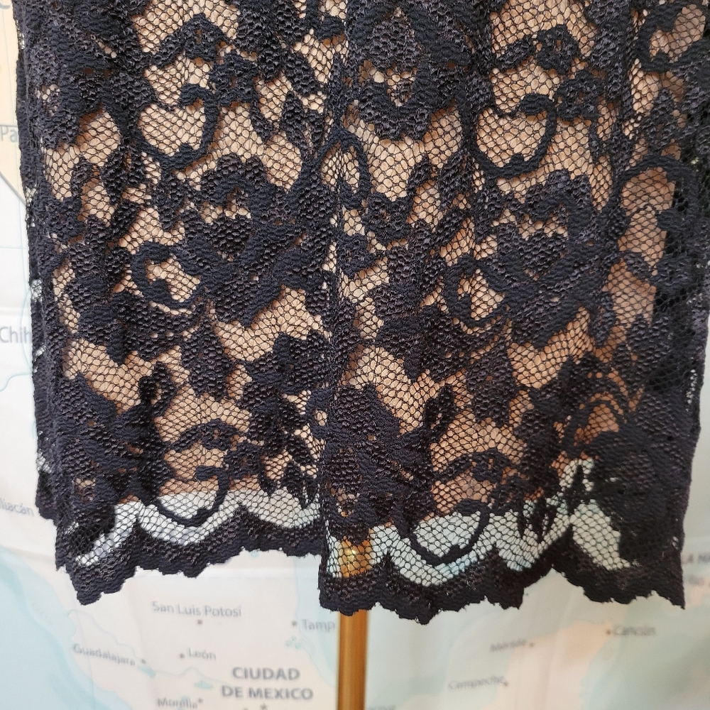 Karen Kane Black Lace Sleeveless V-neck Dress Size M - Picture 6 of 16